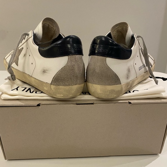 Golden Goose Superstar Sneaker in White Leather/Ice/Night Blue sz 40 New in Box - Picture 10 of 10